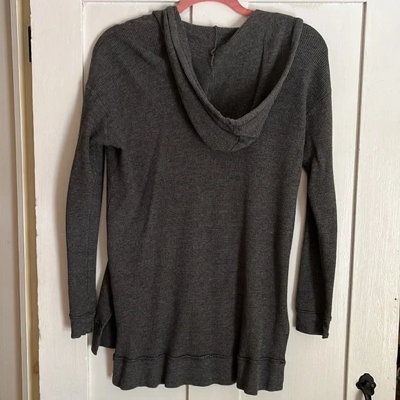 Splendid V Neck Hoodie - Picture 4 of 4
